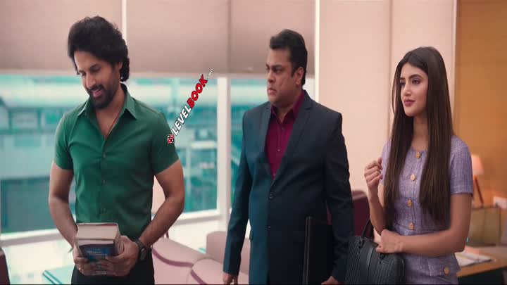 Screenshot Of Extra Ordinary Man (2023) Hindi Dubbed Movie