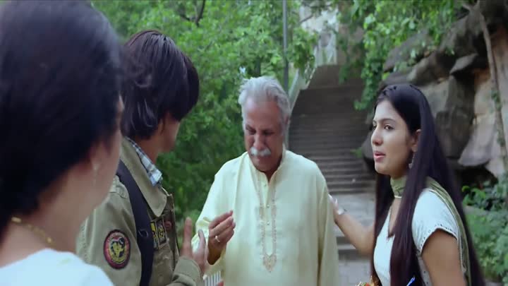 Screenshot Of Naan Rajavaga Pogiren (2013) Hindi Dubbed Full Movie